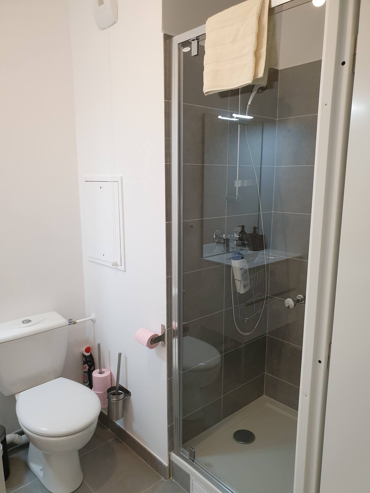 Votre douche et WC individuels